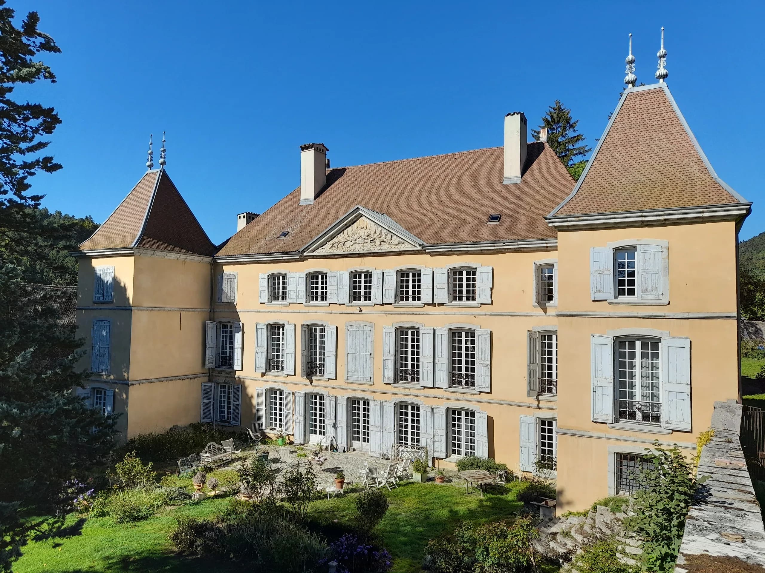 Château de Bardonenche, Trièves (Isère) — vue 1