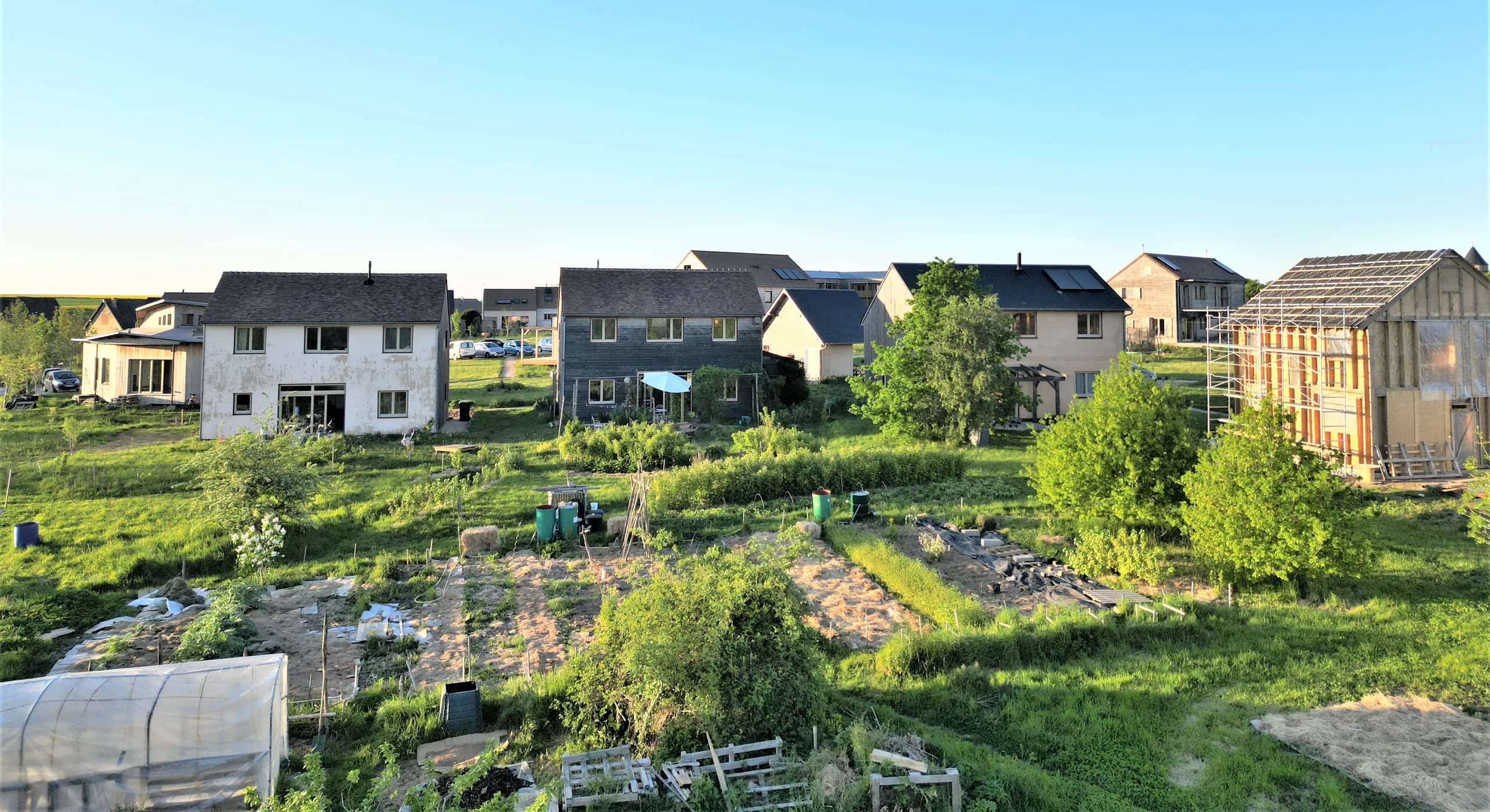 Écohameau du Plessis, Pontgouin (Eure-et-Loir) — vue 3