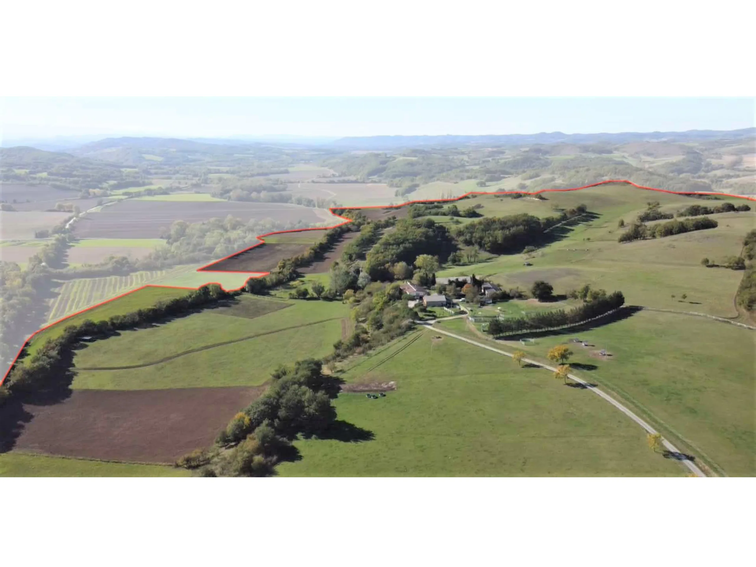 Écolieu Terre à l'œuvre, Caudeval (Aude) — vue 1