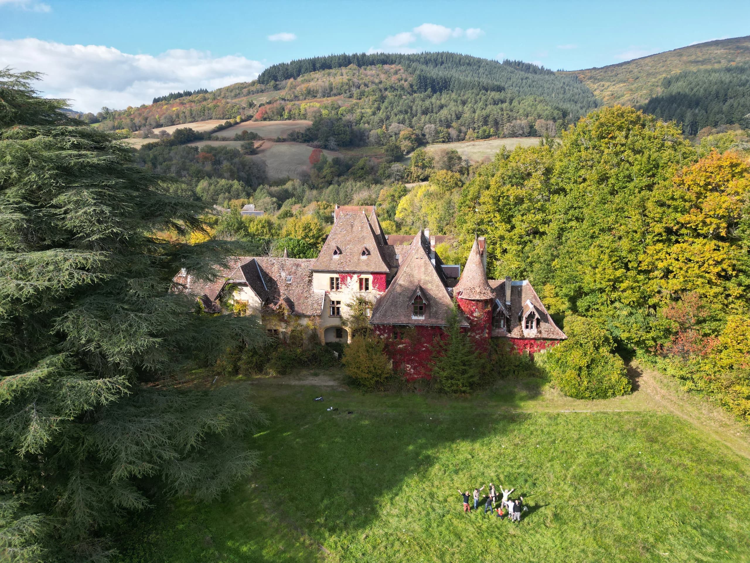 Écovillage Loutopia, Morvan — vue 1