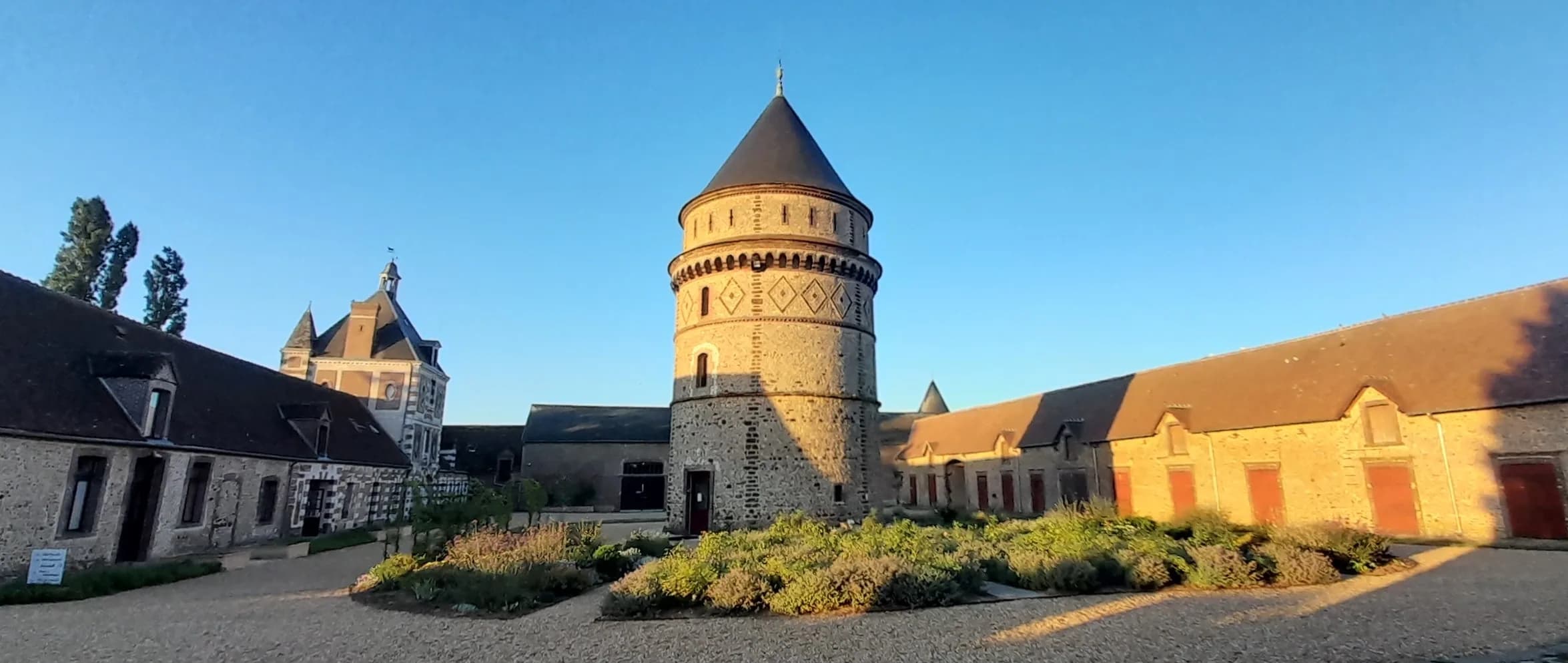 Ferme du Plessis, Pontgouin (Eure-et-Loir) — vue 5
