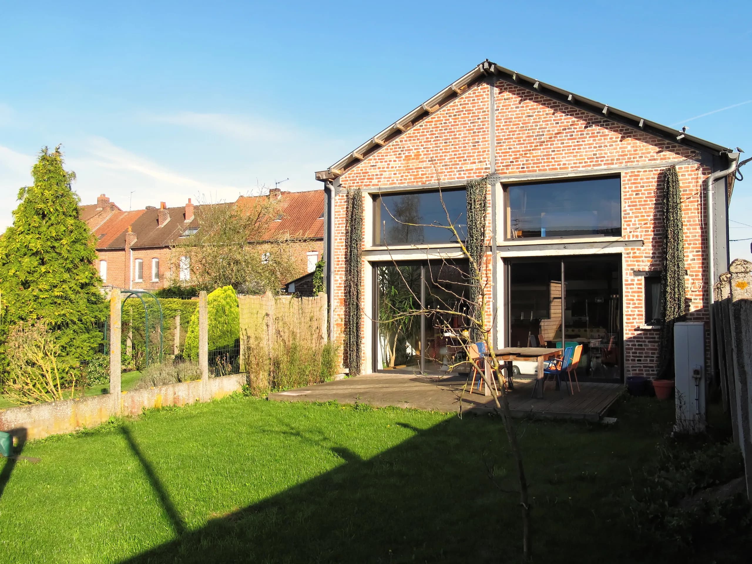 Loft dans une ancienne ébénisterie, Hauts-de-France — vue 1