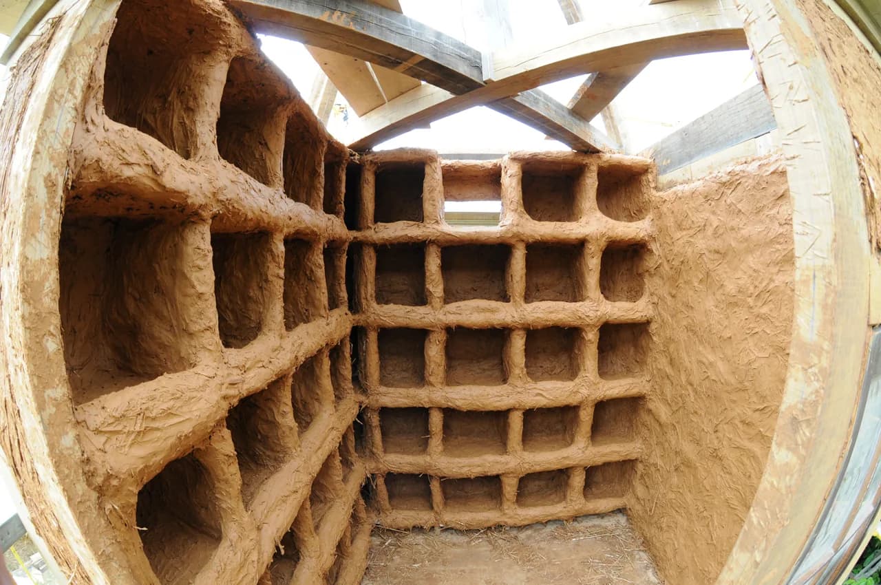 Pigeonnier de la ferme du Plessis, Pontgouin (Eure-et-Loir) — vue 3